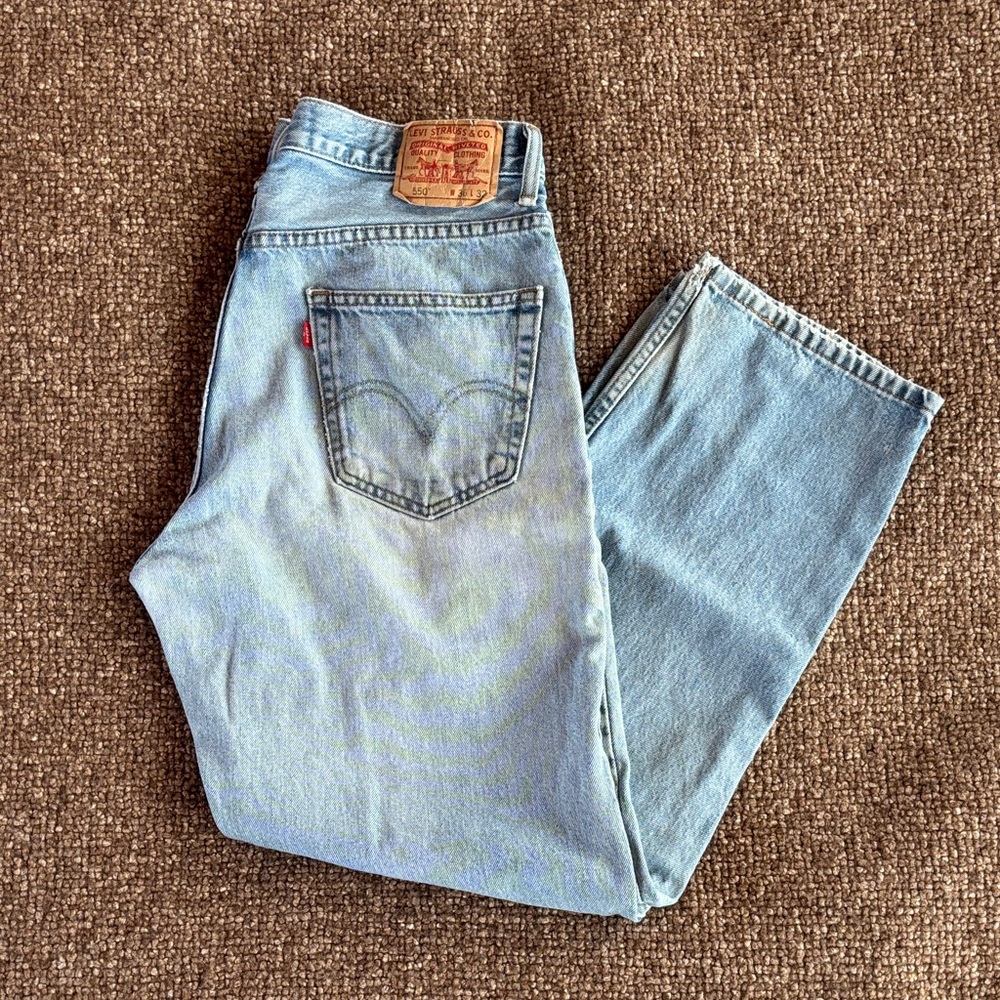 Vintage Distressed Levi’s 550 Jeans
